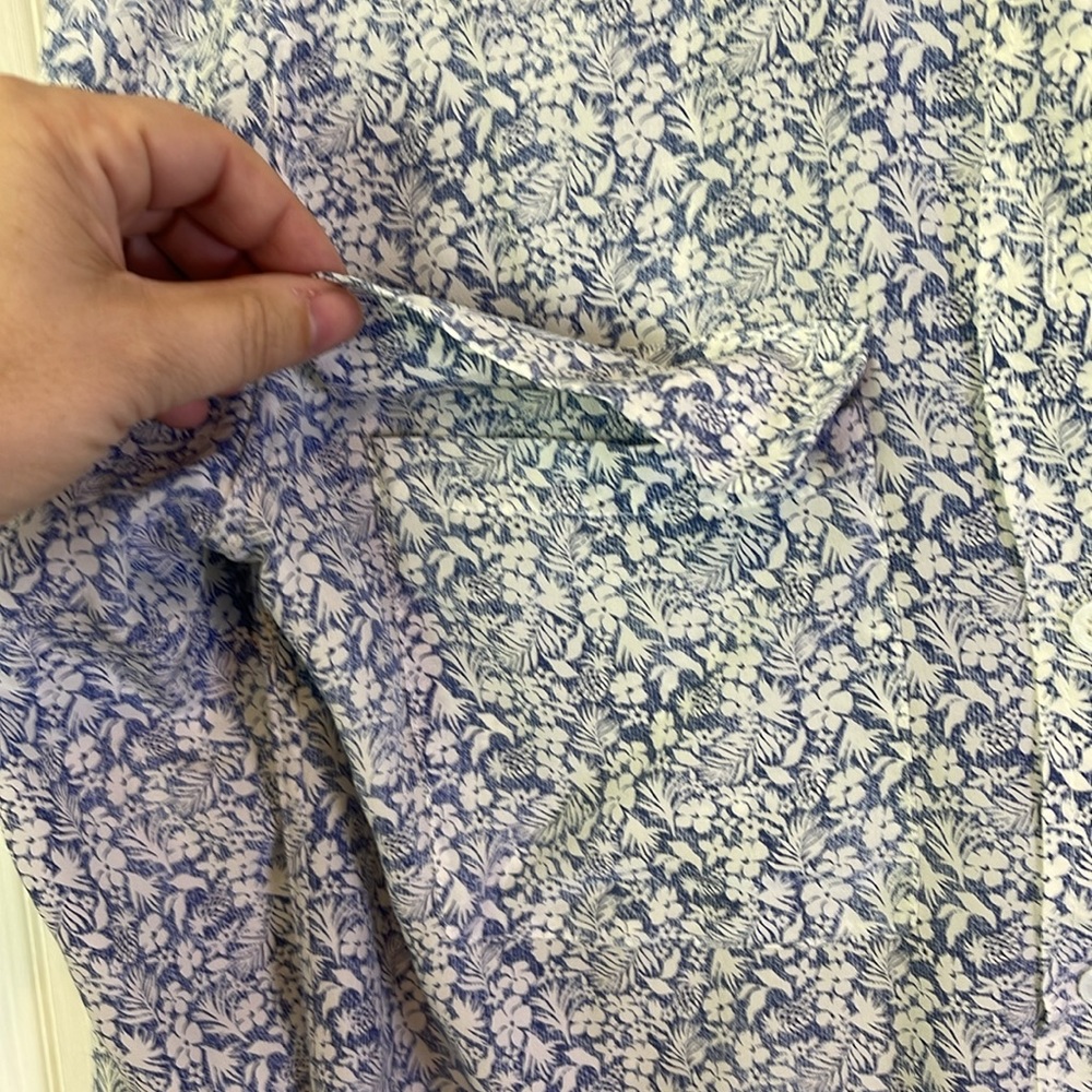 EQUIPMENT FEMME SILK BUTTON DOWN XS - Picture 4 of 7